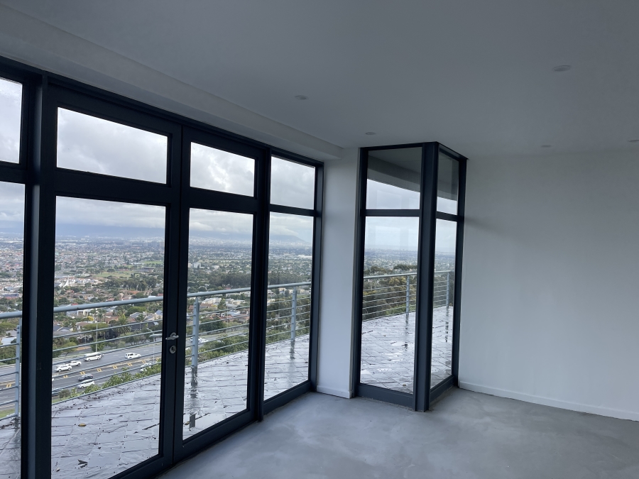 Commercial Property for Sale in Uitzicht Western Cape